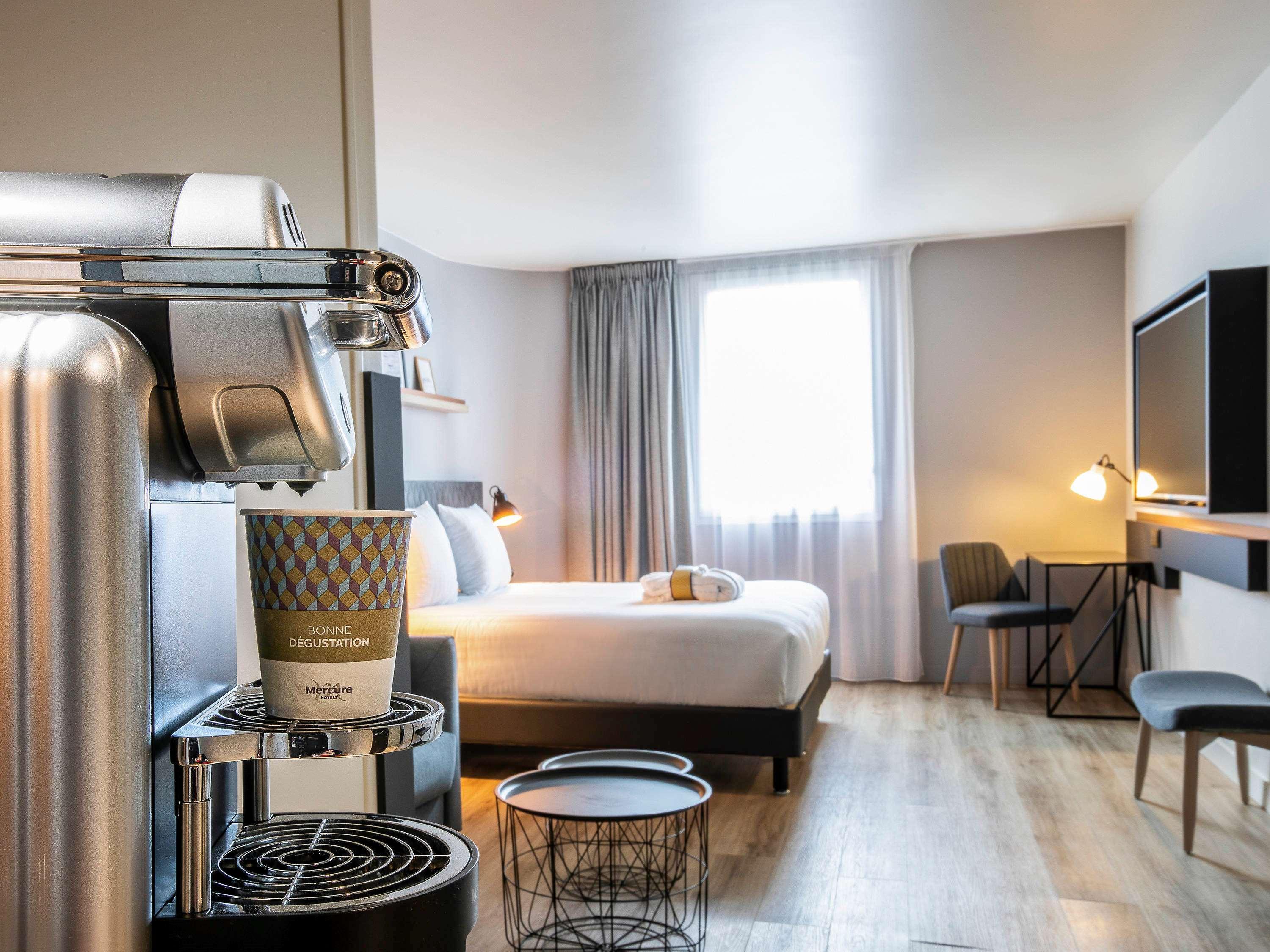 Hotel Mercure Paris Gennevilliers Esterno foto